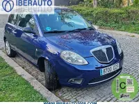 Usado Lancia Ypsilon 60 CV (44 kW) 2008 Azul Utilitario