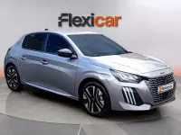 Usado Peugeot 208 Allure 101 CV (74 kW) 2025 Gris Utilitario