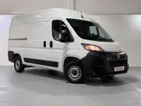 Usado Peugeot Boxer S 140 CV (102 kW) 2025 Blanco Van