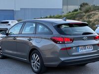 Usado Hyundai i30 GO! 116 CV (85 kW) 2019 Marrón Familiar