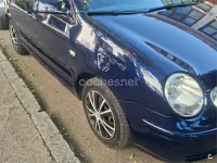 Usado VW Polo Highline 75 CV (55 kW) 2004 Negro Utilitario