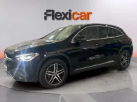Usado Mercedes GLA180 136 CV (100 kW) 2022 Negro SUV