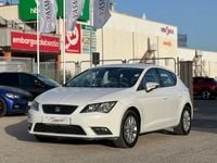 Usado Seat Leon Reference 105 CV (77 kW) 2013 Blanco Berlina