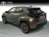 Usado Toyota Yaris Cross Style 116 CV (85 kW) 2022 Beige SUV