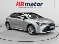 Usado Toyota Corolla Active 122 CV (89 kW) 2022 Gris Berlina
