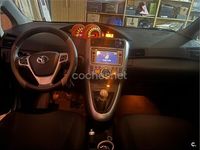 Usado Toyota Verso Advance 126 CV (92 kW) 2012 Gris / plata Monovolumen