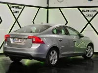 Usado Volvo S60 Summum 215 CV (158 kW) 2012 Gris / plata Berlina