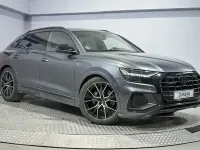 Usado Audi Q8 Premium 231 CV (169 kW) 2022 Gris / plata SUV