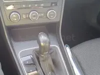 Usado Seat Leon Style 110 CV (80 kW) 2019 Gris / plata Berlina