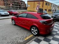 Usado Opel Astra GTC Sport 125 CV (91 kW) 2011 Rojo Berlina
