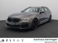 Usado BMW 530e M Sport 292 CV (214 kW) 2022 Gris Familiar
