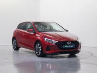 Usado Hyundai i20 100 CV (73 kW) 2022 Rojo Utilitario