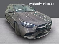 Usado Mercedes B200 163 CV (119 kW) 2022 Gris Monovolumen