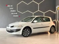 Usado Renault Mégane II Dynamique 105 CV (77 kW) 2008 Blanco Berlina
