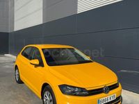Usado VW Polo Advance 80 CV (58 kW) 2019 Amarillo Utilitario