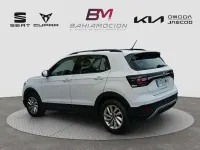 Usado VW T-Cross Advance 95 CV (69 kW) 2023 Blanco SUV