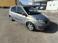Usado Renault Scénic II Expression 115 CV (84 kW) 2005 Beige Monovolumen