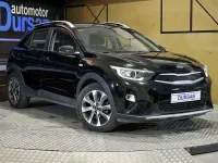 Usado Kia Stonic 101 CV (74 kW) 2019 Negro SUV