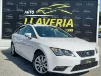 Usado Seat Leon CONNECT 110 CV (80 kW) 2016 Blanco Familiar