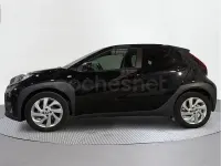 Usado Toyota Aygo X Play 72 CV (52 kW) 2024 Negro SUV