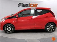 Usado Toyota Aygo x-style 72 CV (52 kW) 2021 Rojo Utilitario