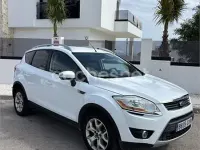 Usado Ford Kuga Trend 140 HP (102 kW) 2010 Branco SUV