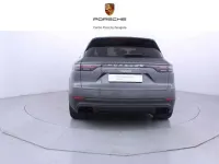 Usado Porsche Cayenne 468 CV (344 kW) 2019 Gris / plata SUV
