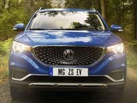 Nuevo MG ZS 197 CV (144 kW) 2025 Rojo SUV