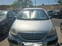 Usado Citroën C3 70 CV (51 kW) 2005 Gris / plata Berlina