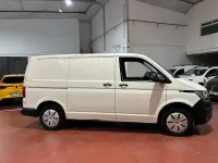 Usado VW Transporter 110 CV (80 kW) 2022 Blanco Van