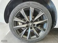 Usado Skoda Rapid Ambition 105 CV (77 kW) 2015 Utilitario