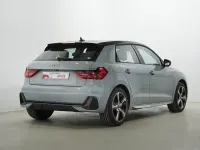 Usado Audi A1 Sportback 110 CV (80 kW) 2022 Gris / plata Utilitario
