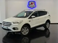 Usado Ford Kuga Trend+ 120 CV (88 kW) 2019 Blanco SUV