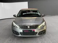 Usado Peugeot 308 Active 120 CV (88 kW) 2017 Gris / plata Berlina