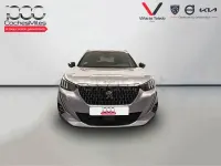 Usado Peugeot 2008 GT 130 CV (95 kW) 2023 Gris / plata SUV