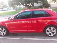 Usado Audi A3 Ambition 140 CV (102 kW) 2004 Rojo Utilitario