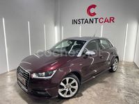 Usado Audi A1 Sportback 95 CV (69 kW) 2016 Granate Utilitario