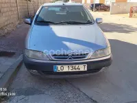 Usado Citroën Xsara Exclusive 90 CV (66 kW) 1999 Blanco Berlina