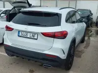 Usado Mercedes GLA200 150 CV (110 kW) 2021 Blanco SUV