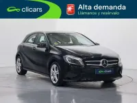 Usado Mercedes A180 Urban 109 CV (80 kW) 2014 Negro Utilitario