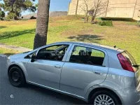 Usado Fiat Punto Pop 69 CV (50 kW) 2013 Blanco Utilitario