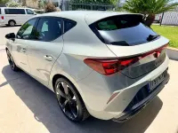 Usado Cupra Leon 150 CV (110 kW) 2025 Beige Berlina
