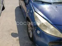 Usado Peugeot 207 110 CV (80 kW) 2006 Azul Berlina
