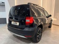 Usado Skoda Yeti Ambition 105 CV (77 kW) 2012 Negro SUV