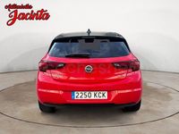 Usado Opel Astra Selective 110 CV (80 kW) 2017 Granate Berlina