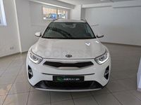 Usado Kia Stonic 100 HP (73 kW) 2023 Branco SUV