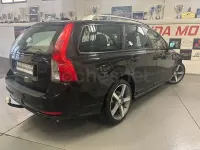 Usado Volvo V50 R-Design 150 CV (110 kW) 2012 Negro Familiar