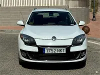 Usado Renault Mégane GrandTour Dynamique 110 CV (80 kW) 2013 Blanco Familiar