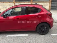 Usado Mazda 2 Homura-Line 90 CV (66 kW) 2024 Rojo Utilitario
