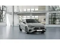 Usado Mercedes CLA 250+ 200 kW (272 CV) 2025 Manufaktur gris alpino Berlina